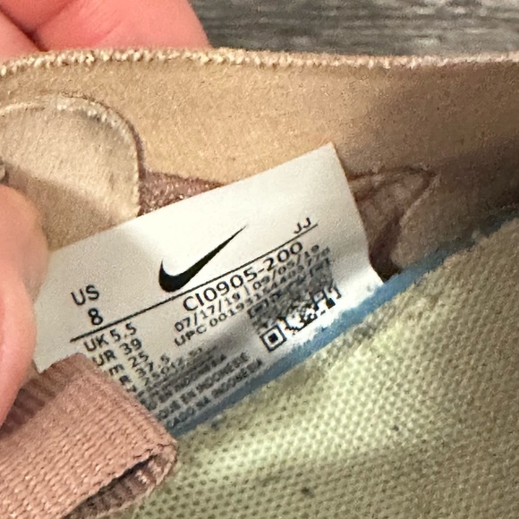 Nike Vista Lite platform mesh sneaker in color Fossil Stone - Picture 7 of 10